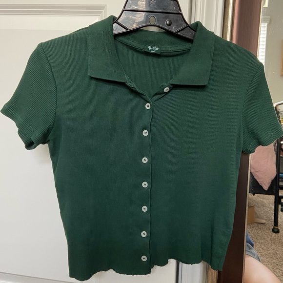 Brandy Melville John Galt Bundle Tops - Picture 2 of 5